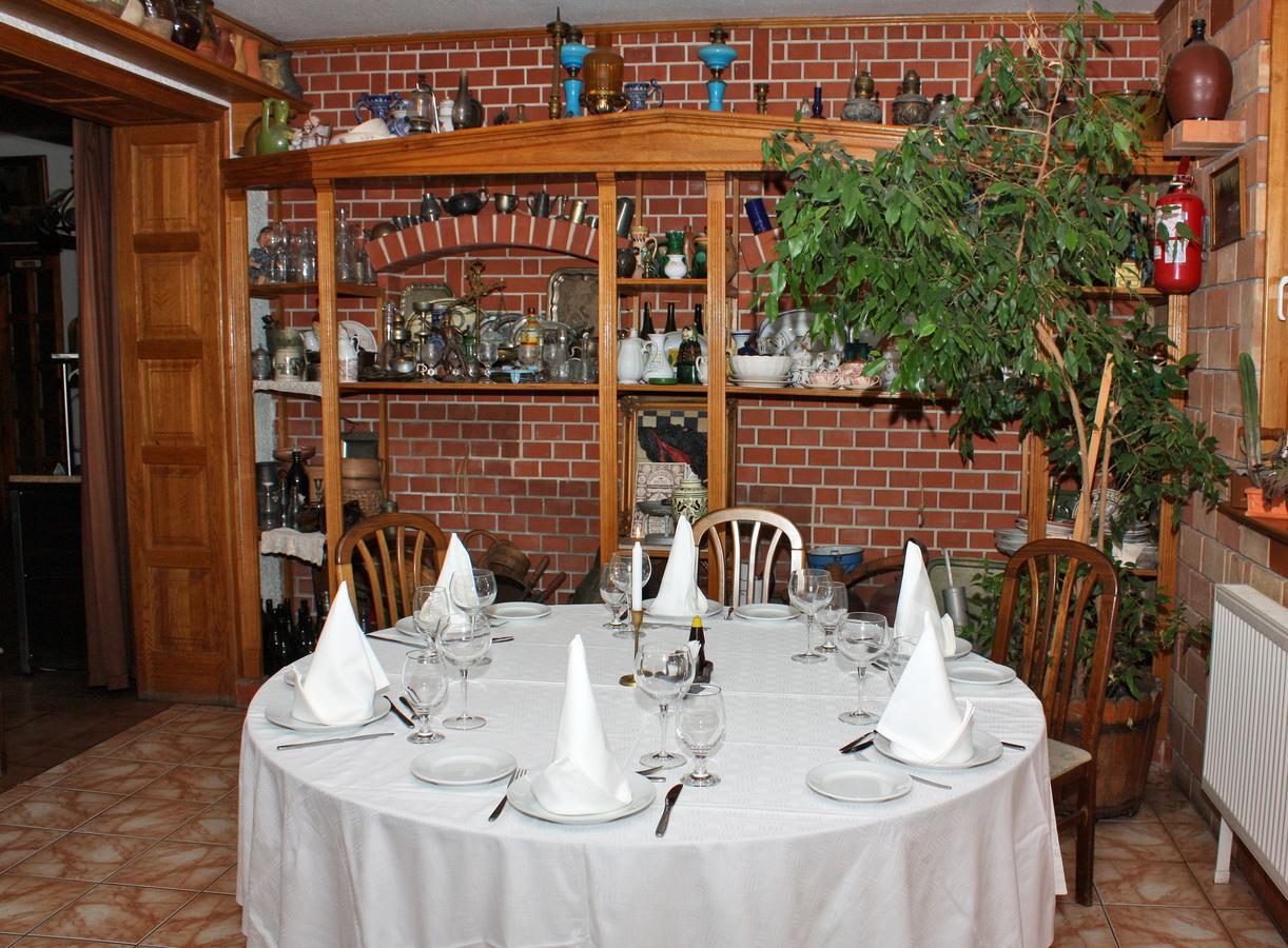 Bed and Breakfast A Fogado Bicske Exterior foto